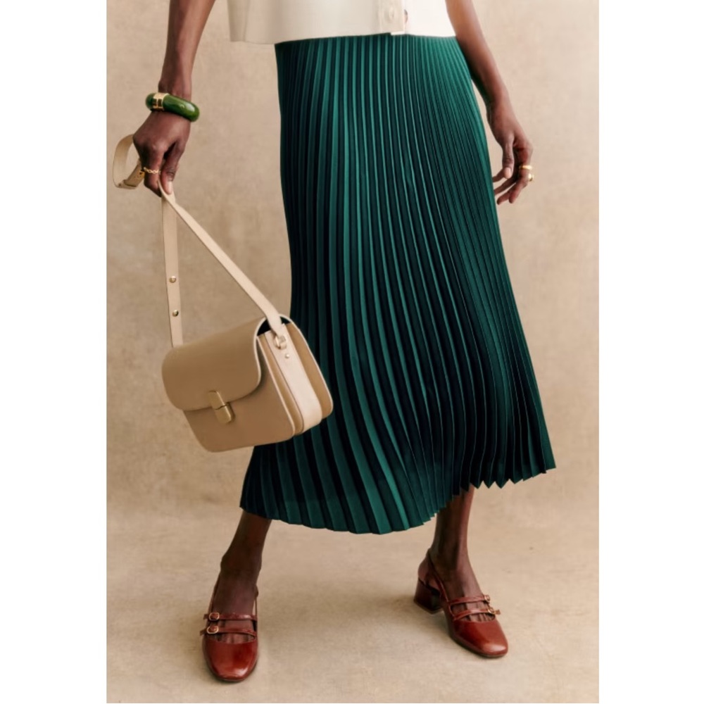 NWT Women's Emerald Green High Waist Pleated A-Line Maxi Swing Skirt